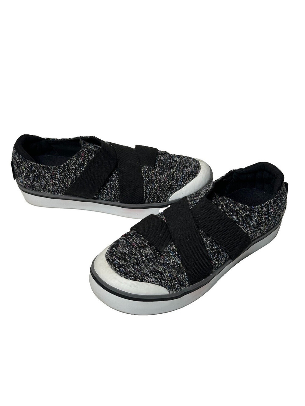 Keen Elsa III Gore Slip-On Black Multi/Black Womens Shoes 8.5 Sneakers
